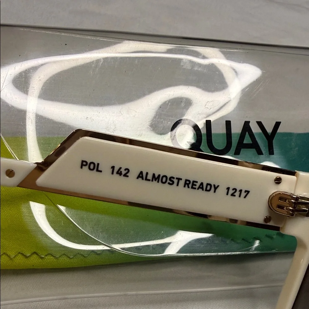 Quay Australia Oversized Square Sunglasses in Ivory frame/ Brown Gradient Lenses - Picture 7 of 10
